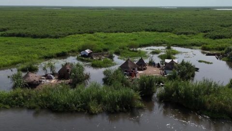 Réchauffement climatique : au Soudan du Sud, la montée des eaux du Nil chasse des milliers de familles